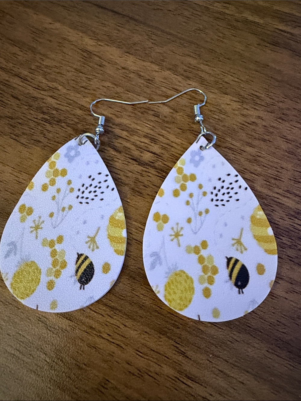 Teardrop Bee Print Earrings - White & Yellow Floral - Picture 2 of 5